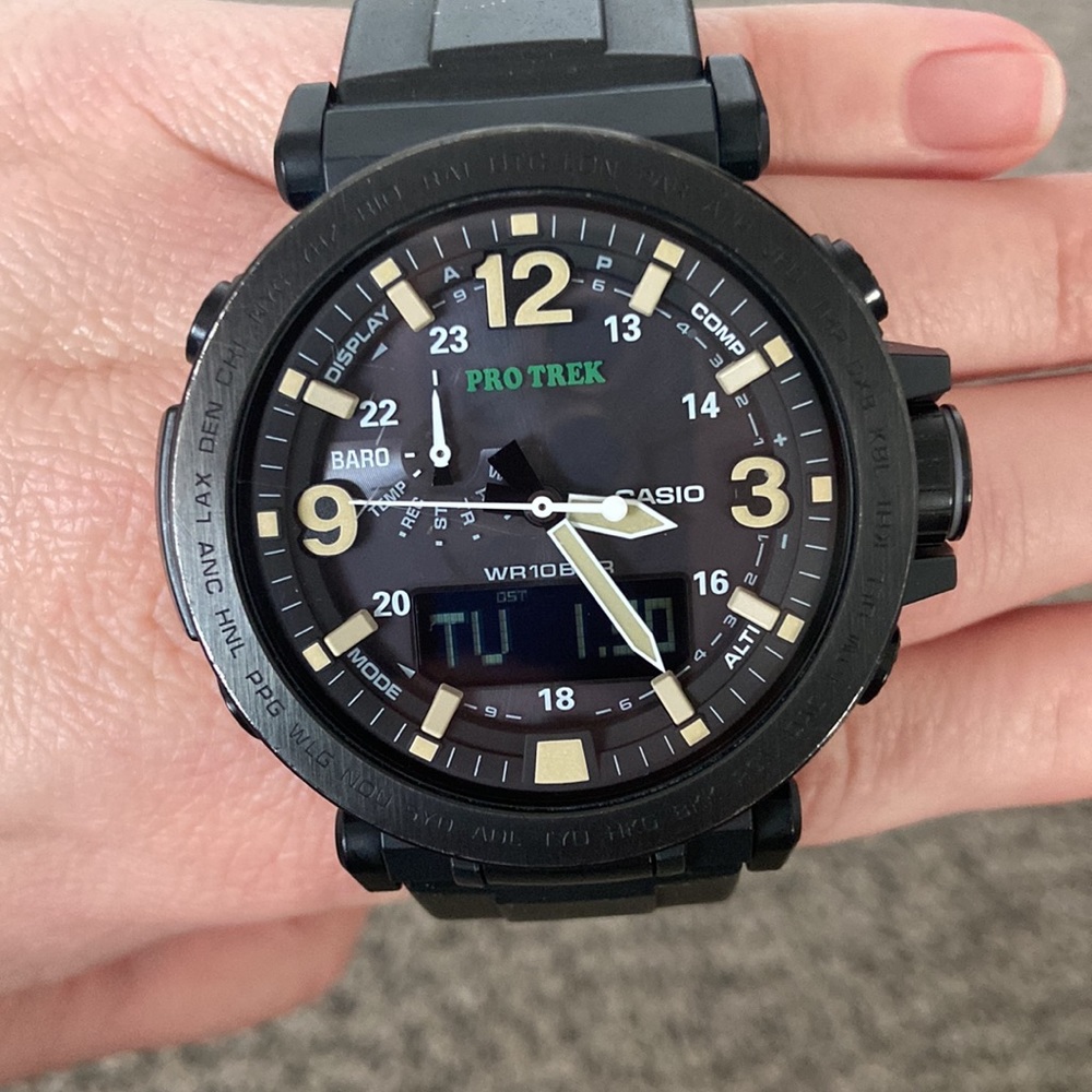 Pro Trek Solar Casio watch pre owned, great condition!